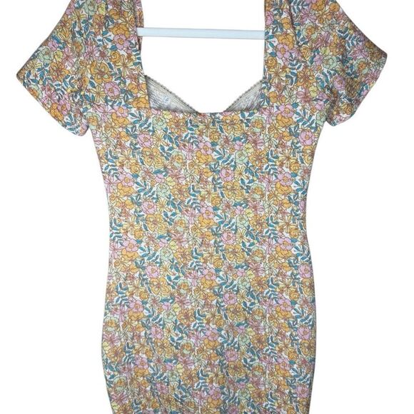 ASOS Design textured ruched Floral Print Mini Dress size 6 - Picture 5 of 9